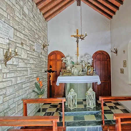 Montecchio Sleeps 2 With Pool 公寓 哥尔顿