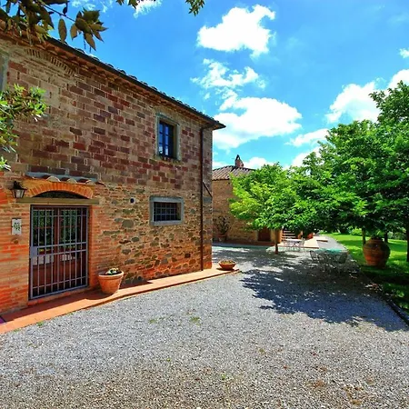Montecchio Sleeps 2 With Pool *